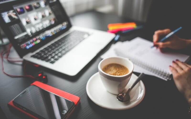 10 productive tips for working from home